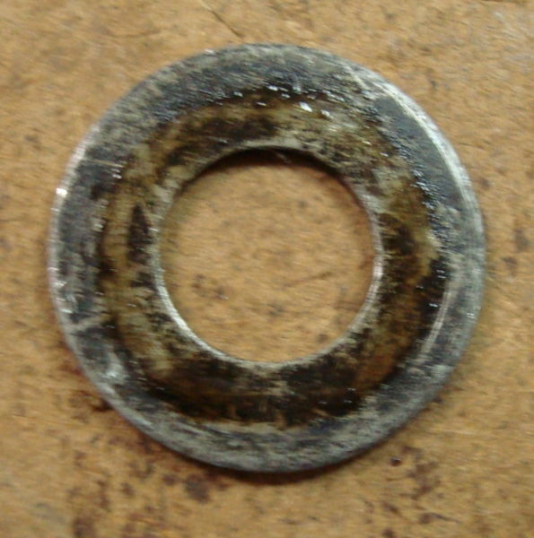 Image:Complex post hole digger large washer.jpg
