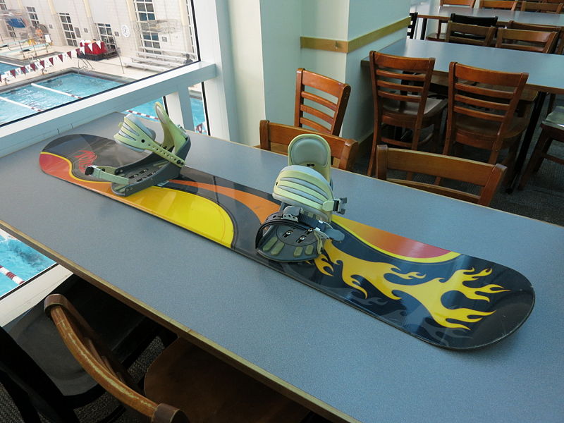 Image:Snowboard main picture.jpg