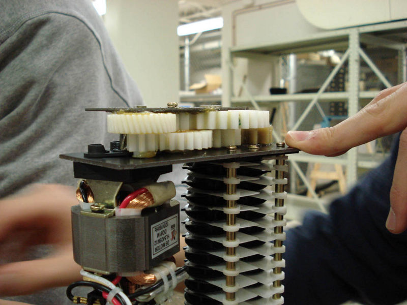 Image:Gear motor cutter assembly (7).jpg